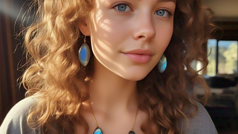 A Glimpse Of Magic: Why Labradorite Jewelry Is Capturing Hearts
