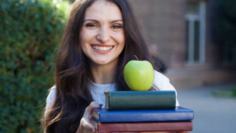 How the Best Coursework Help Services Improve Your Grades