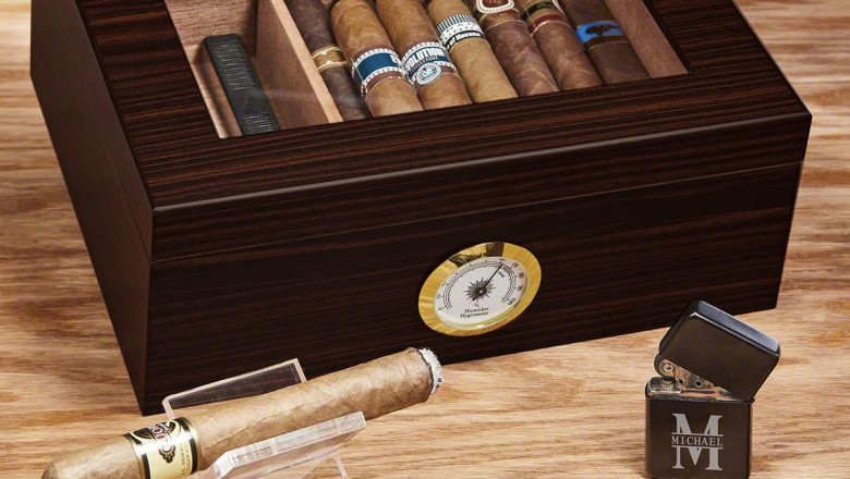 Protect Your Cigars with a Durable Box