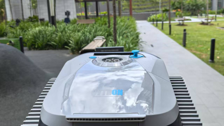 How Robotic Pool Cleaners Save Time and Energy Daily