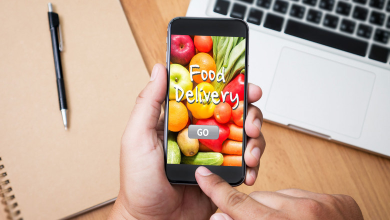 Integrating ChatGPT-style AI into Food Delivery Apps for Better Customer Service