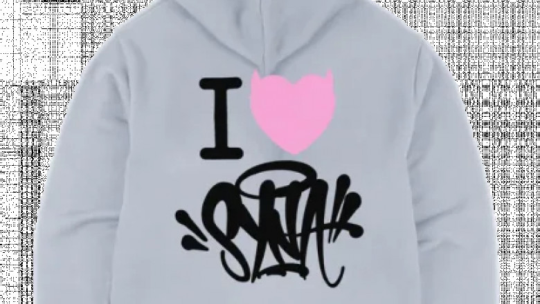 Syna World Tracksuit – The Perfect Seasonal Outfit