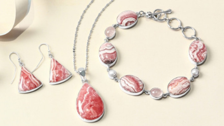 Your Guide to Choosing the Perfect Rhodochrosite Jewelry Piece